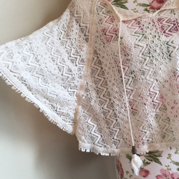 Xhilaration lace see through top/ poncho - Picture 3 of 5